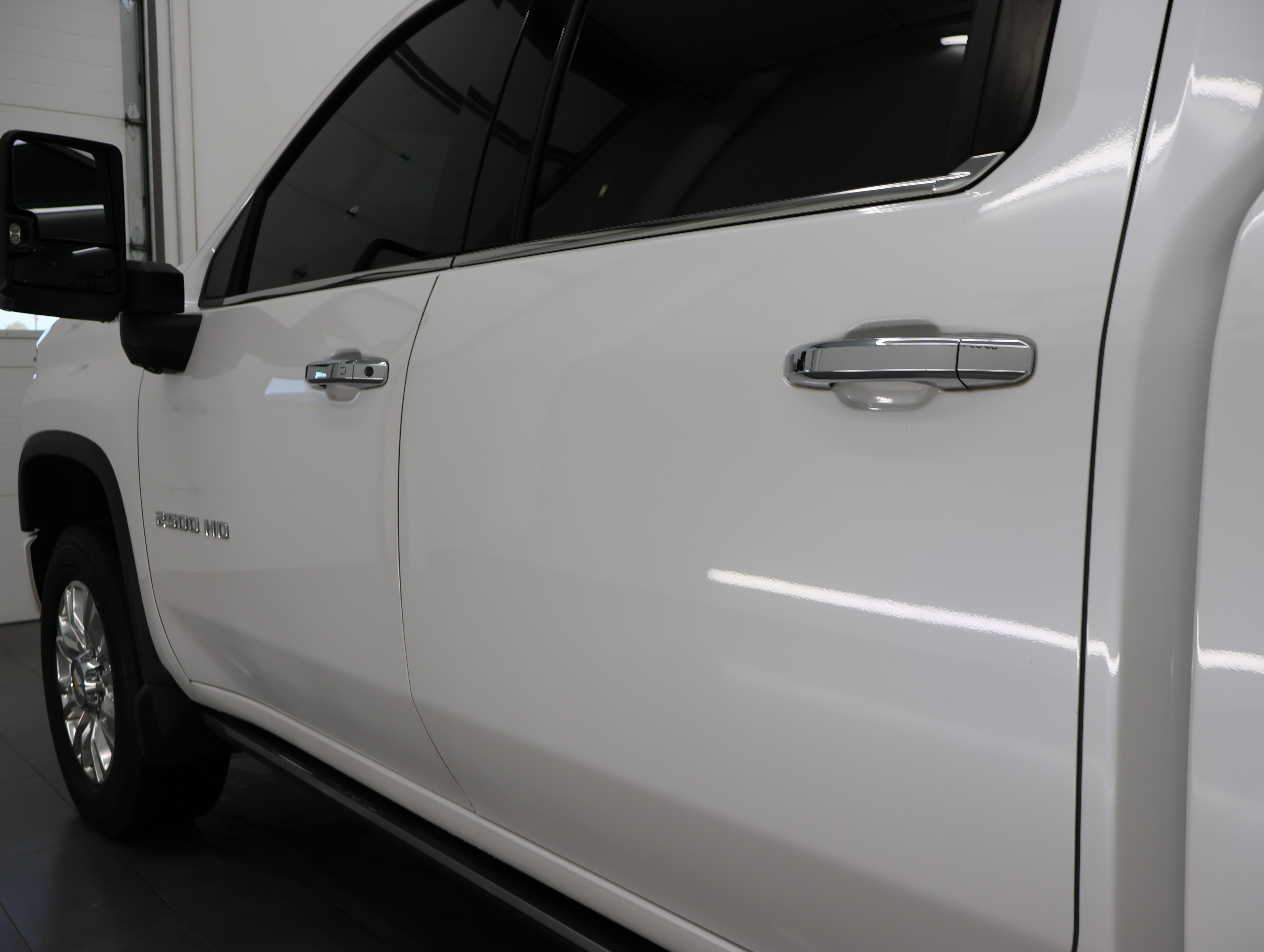 Used 2022 Chevrolet Silverado 2500 High Country w/ Safety Package II AWD/4WD image 40
