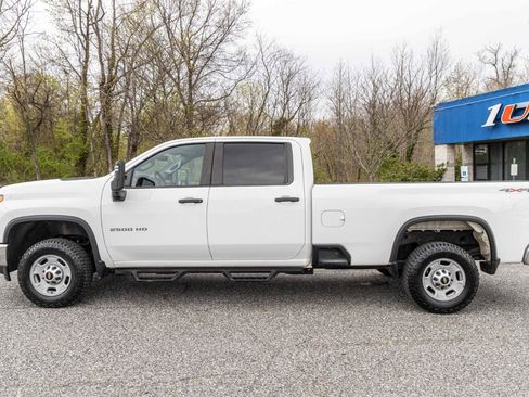 Used 2022 Chevrolet Silverado 2500 W/T w/ WT Convenience Package AWD/4WD image 2