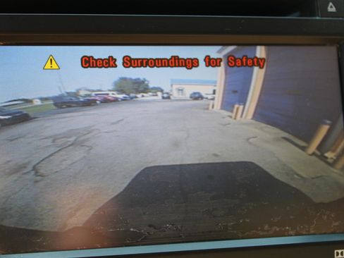 Used 2013 GMC Sierra 3500 Denali image 29