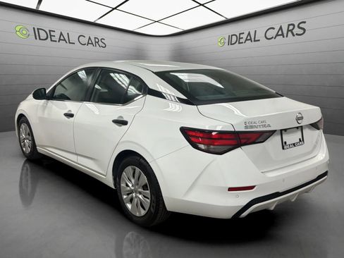 Used 2024 Nissan Sentra S FWD image 8