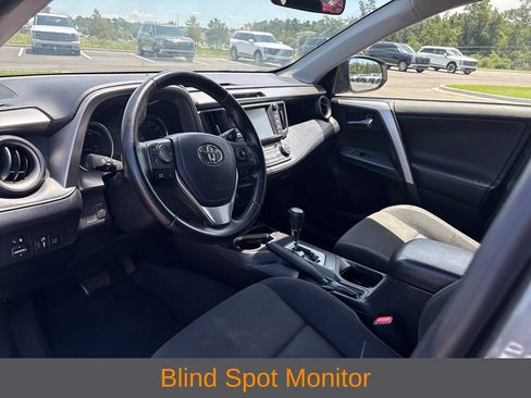 Used 2016 Toyota RAV4 XLE w/ Convenience Package AWD/4WD image 5