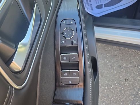 New 2026 Nissan Rogue Platinum w/ Platinum Premium Package image 13