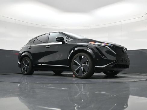 Certified 2025 Nissan Ariya Platinum AWD/4WD image 20