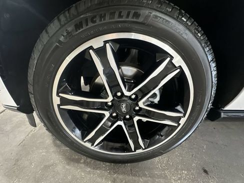 Certified 2020 Ford Expedition Limited w/ Equipment Group 303A AWD/4WD image 23