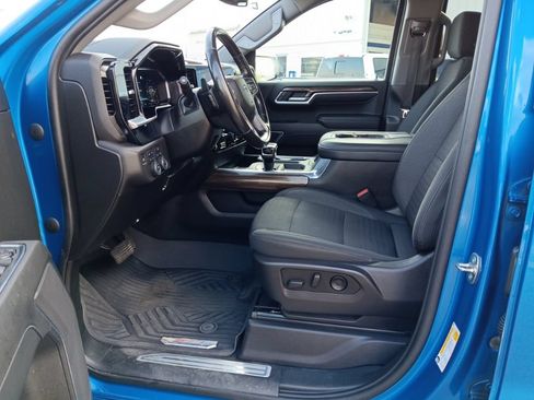 Used 2022 Chevrolet Silverado 1500 RST AWD/4WD image 30