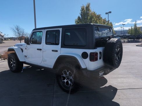 Used 2021 Jeep Wrangler Unlimited Rubicon AWD/4WD image 6