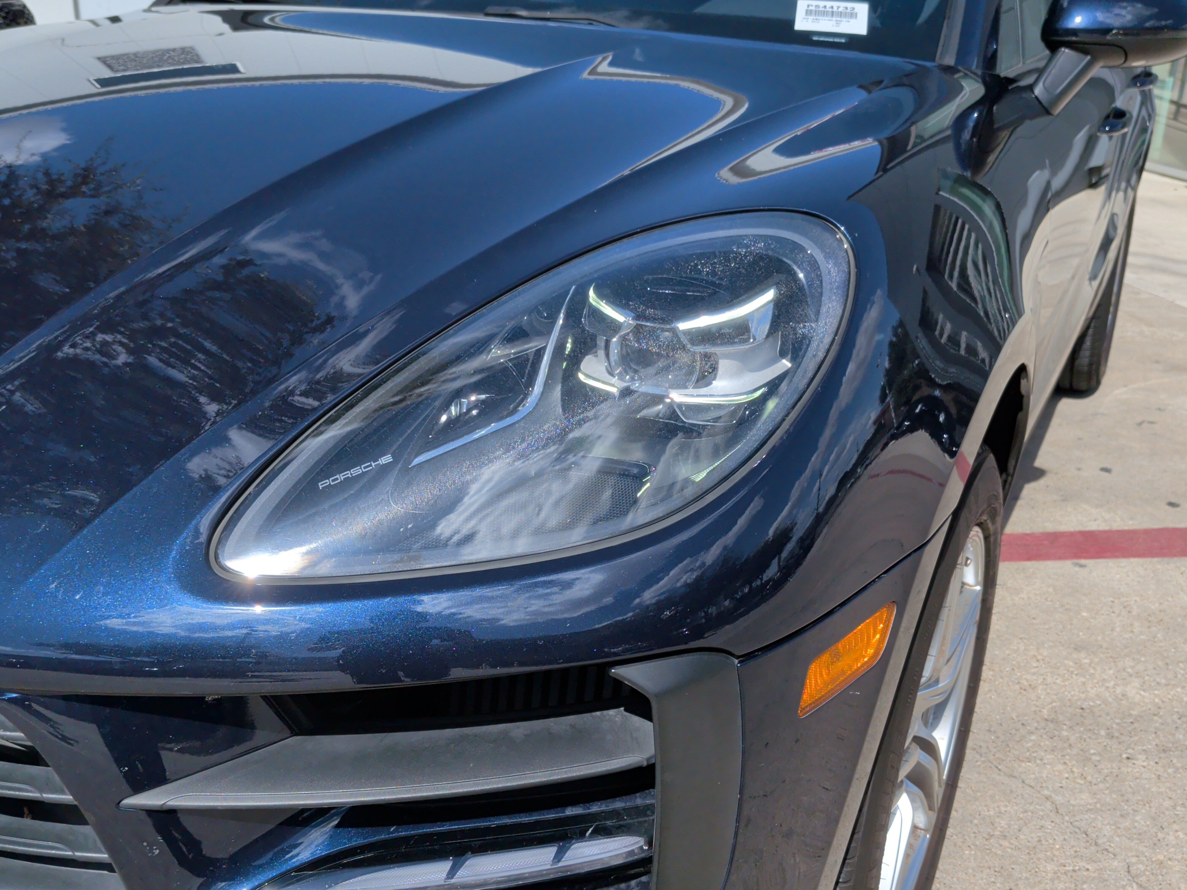 Used 2021 Porsche Macan S AWD/4WD image 6