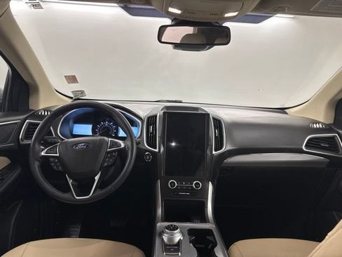 Used 2021 Ford Edge SEL w/ Convenience Package FWD image 16
