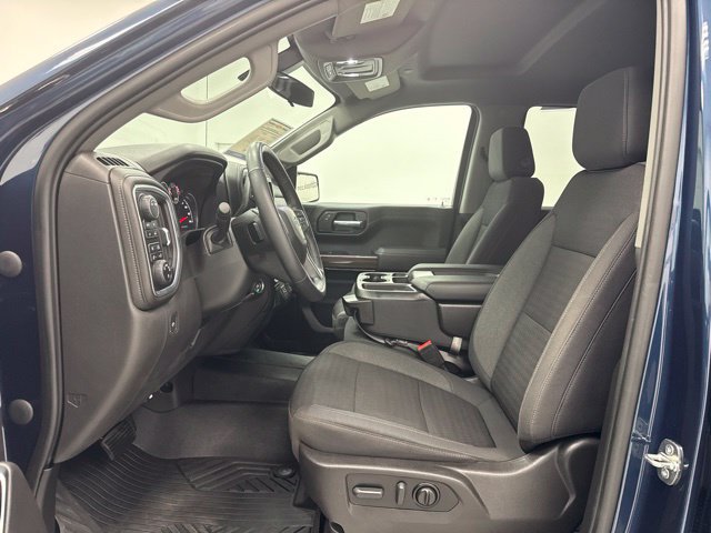 Used 2022 Chevrolet Silverado 1500 RST w/ Bed Protection Package AWD/4WD image 24