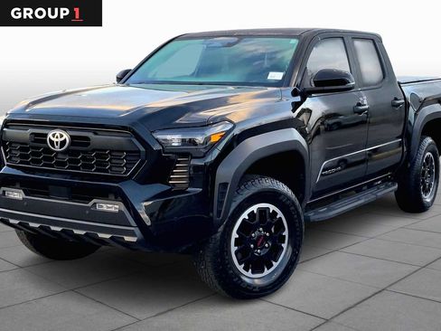 Used 2024 Toyota Tacoma TRD Off-Road w/ TRD Off Road Upgrade Package image 1