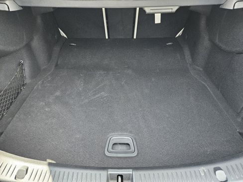Used 2023 Mercedes-Benz E 350 Sedan image 12