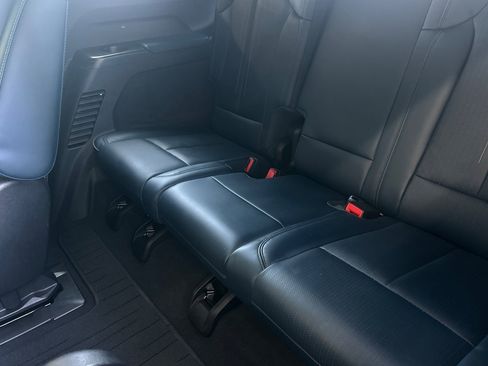 Used 2025 Cadillac Escalade IQ Luxury 2 w/ LPO, Premium Carpet Package AWD/4WD image 14