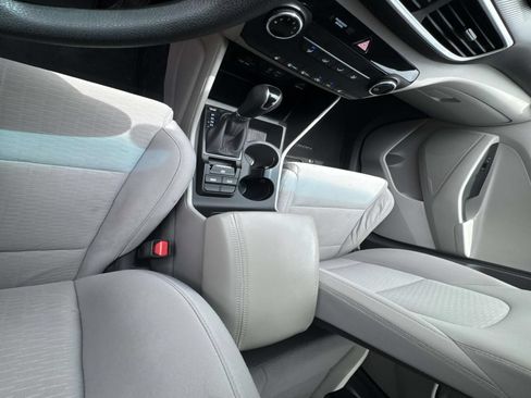 Used 2021 Hyundai Tucson Value FWD image 26