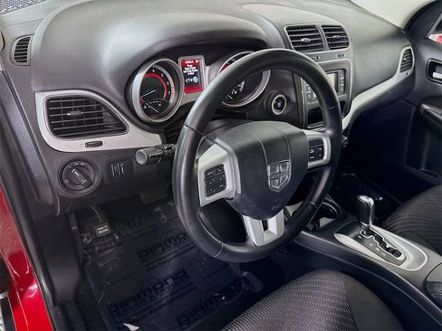 Used 2016 Dodge Journey SXT image 15