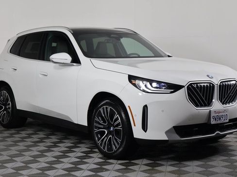 Used 2026 BMW X3 xDrive30i w/ Convenience Package AWD/4WD image 3