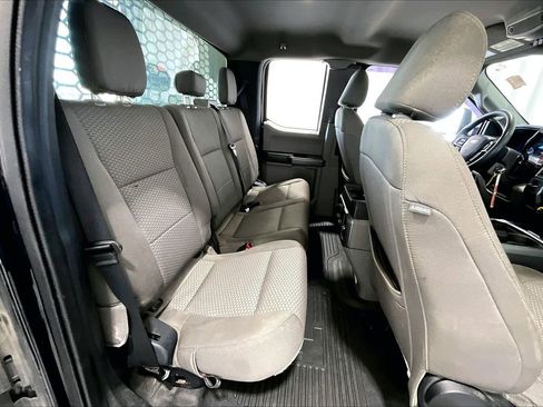 Used 2022 Ford F550 2WD SuperCab Super Duty w/ XLT Value Package image 25