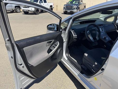 Used 2013 Toyota Prius Two FWD image 21