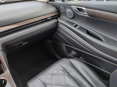 Used 2025 Genesis GV80 3.5T Prestige AWD/4WD image 17