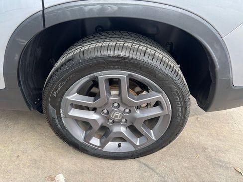 Used 2022 Honda Passport EX-L image 9