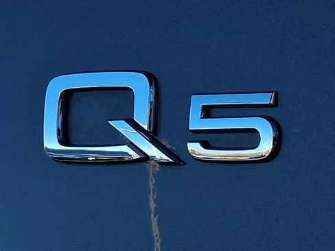 Certified 2024 Audi Q5 2.0T Premium Plus w/ Premium Plus Package image 32