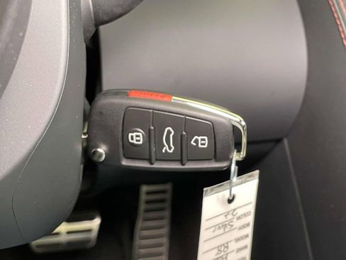 Used 2012 Audi R8 V10 AWD/4WD image 35
