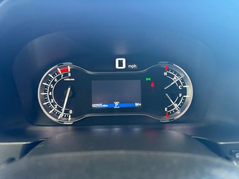 Used 2017 Honda Pilot Touring image 32