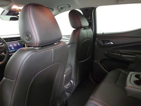 Used 2023 Chevrolet Bolt EUV Premier w/ Redline Edition image 10