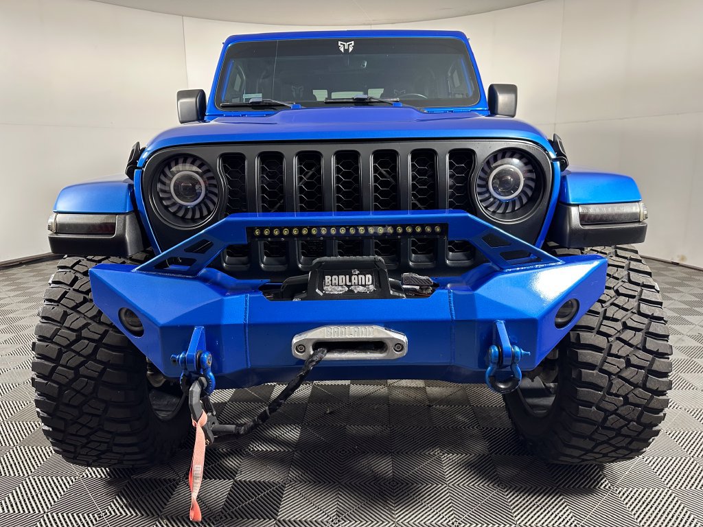Used 2022 Jeep Gladiator Overland w/ Cold Weather Group AWD/4WD image 8