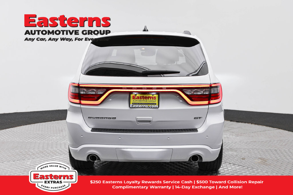 Used 2024 Dodge Durango GT RWD image 7