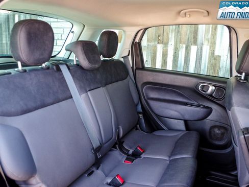 Used 2015 FIAT 500L Lounge image 20