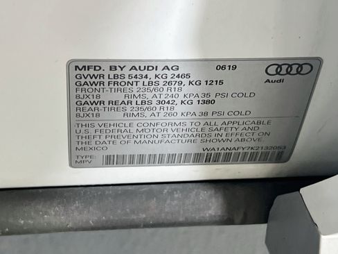 Used 2019 Audi Q5 2.0T Premium w/ Convenience Package AWD/4WD image 32
