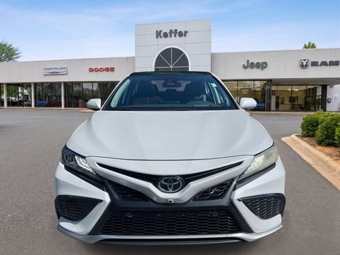 Used 2021 Toyota Camry XSE w/ Navigation Package FWD image 3
