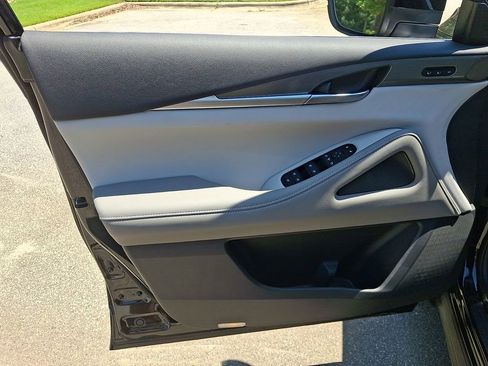 Used 2026 INFINITI QX60 Pure w/ Cargo Package FWD image 12