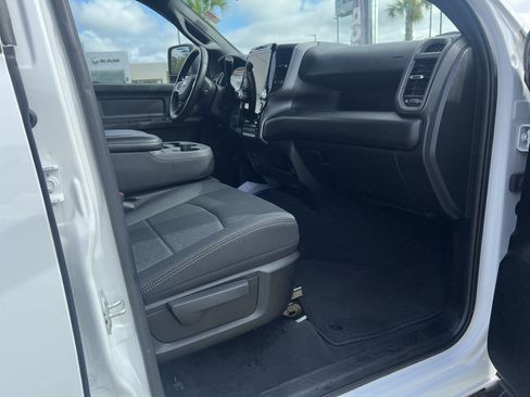 Certified 2025 RAM 2500 Tradesman AWD/4WD image 18