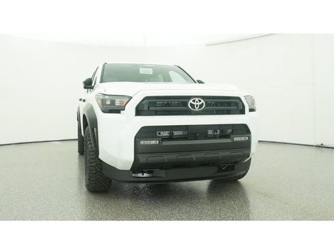 New 2026 Toyota 4Runner SR5 AWD/4WD image 30