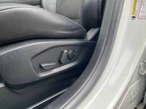 Used 2020 Ford Edge ST w/ Equipment Group 401A image 13