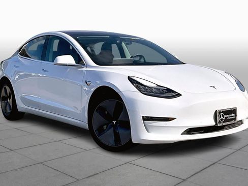 Used 2018 Tesla Model 3 Long Range image 2