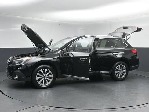 Used 2019 Subaru Outback 2.5i Touring w/ Popular Package #3A AWD/4WD image 57