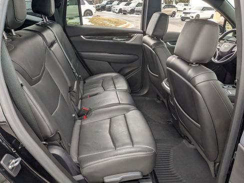 Used 2020 Cadillac XT6 Premium Luxury image 22