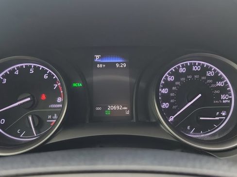 Certified 2022 Toyota Camry SE w/ Convenience Package FWD image 22