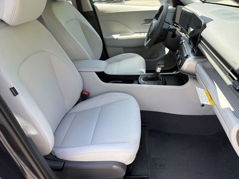 New 2026 Hyundai Kona SE FWD image 14