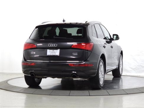 Used 2016 Audi Q5 2.0T Premium Plus w/ Technology Package AWD/4WD image 9