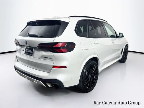 Used 2026 BMW X5 xDrive40i AWD/4WD image 7