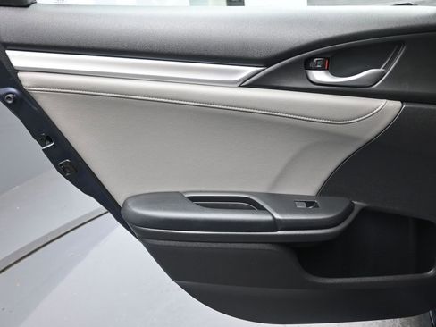 Used 2020 Honda Civic EX-L image 24