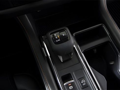 Used 2024 Nissan Pathfinder Rock Creek image 31