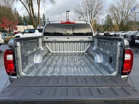 New 2026 GMC Canyon AT4 image 24