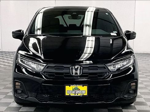 Used 2025 Honda Odyssey Sport-L image 4
