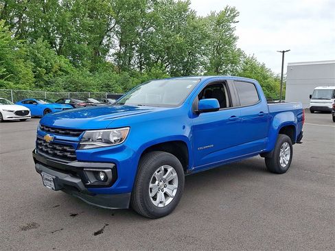 Used 2021 Chevrolet Colorado LT w/ LT Convenience Package image 3