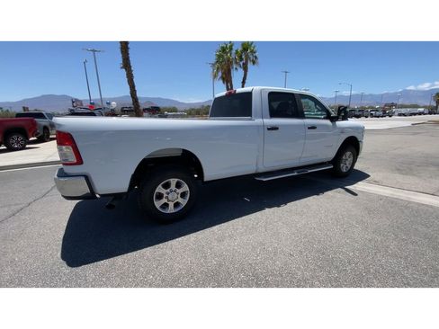 Used 2024 RAM 3500 Big Horn AWD/4WD image 8