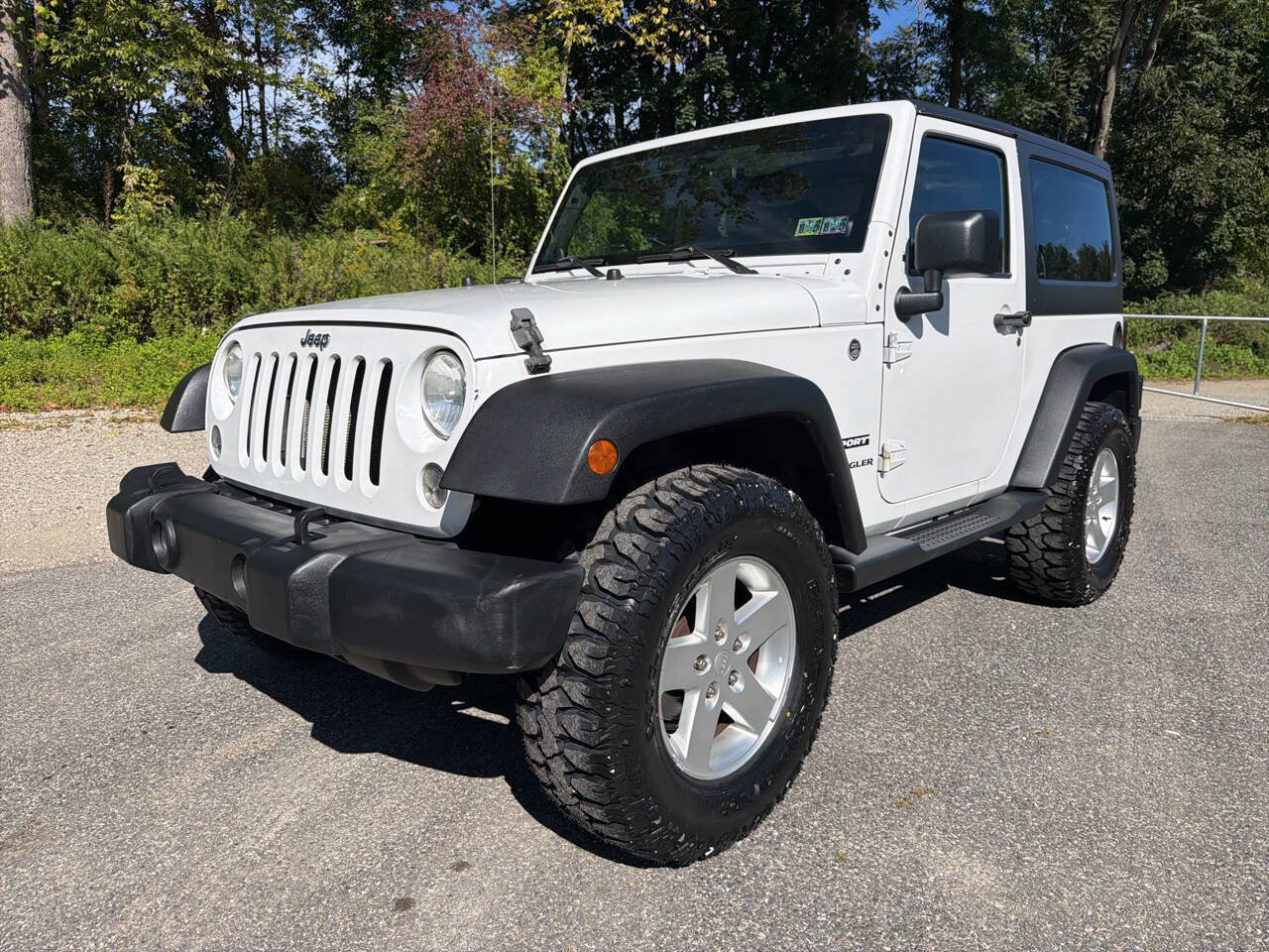 Used 2014 Jeep Wrangler Sport w/ Quick Order Package 23S AWD/4WD image 4